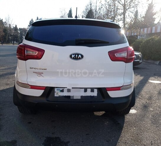 Kia Sportage 2011, 265,000 km - 2.0 l - Bərdə