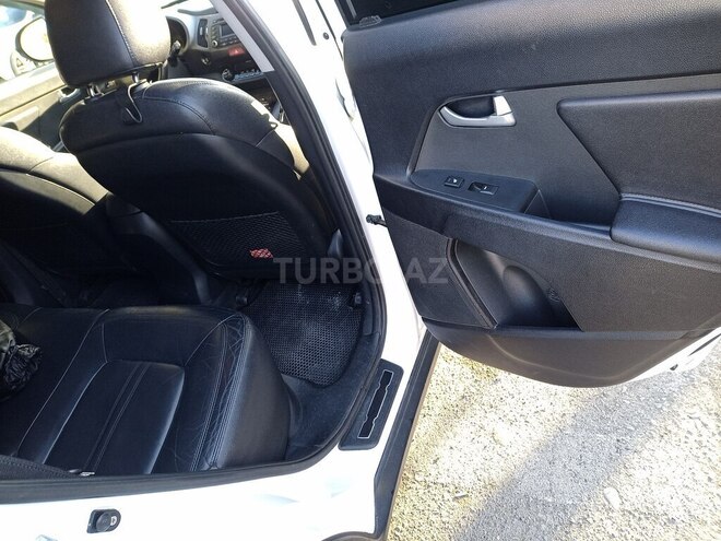 Kia Sportage 2011, 265,000 km - 2.0 l - Bərdə