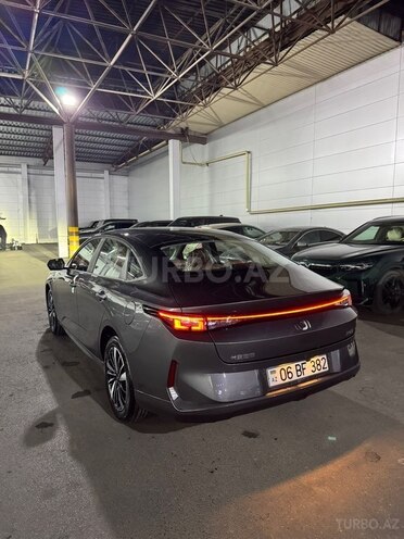 Changan Qiyuan A05-5