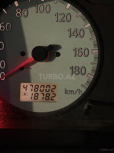 Nissan Pathfinder 2001, 478,000 km - 3.3 l - Bakı