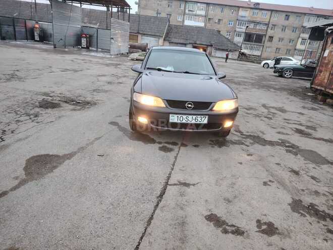 Opel Vectra 1997, 153,548 km - 1.8 l - Şəki