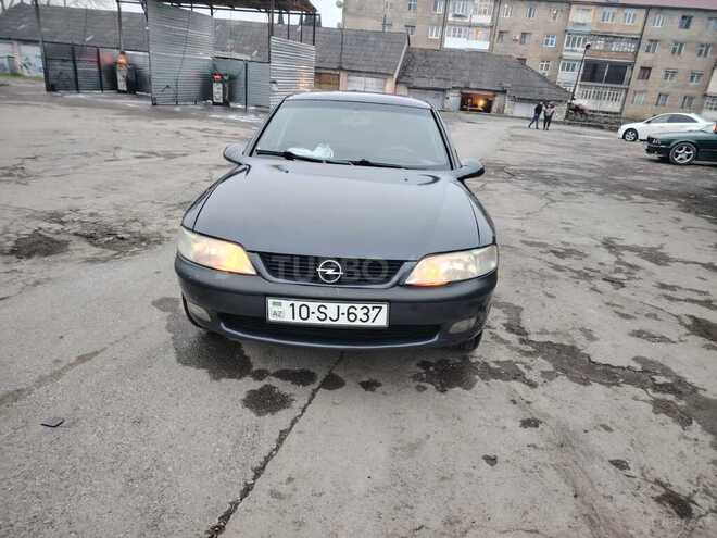 Opel Vectra 1997, 153,548 km - 1.8 l - Şəki