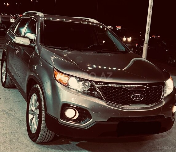 Kia Sorento 2011, 255,000 km - 2.0 l - Bakı