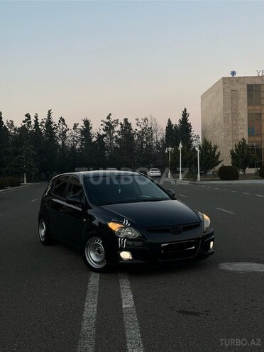 Hyundai i30 2009, 260,000 km - 1.4 l - Ucar
