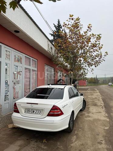 Mercedes C 240 2004, 342,000 km - 2.6 л - Cəlilabad