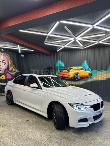 BMW 328 2015, 250,000 km - 2.0 l - Bakı