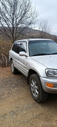 Toyota RAV4 1998, 450,000 km - 2.0 l - Gədəbəy