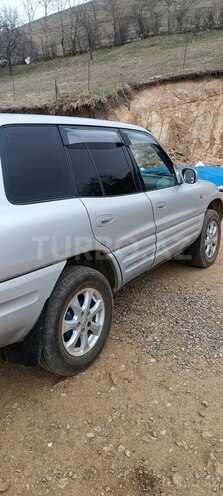 Toyota RAV4 1998, 450,000 km - 2.0 l - Gədəbəy
