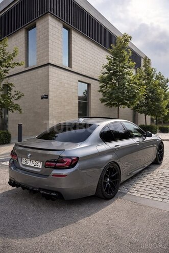 BMW 528-3