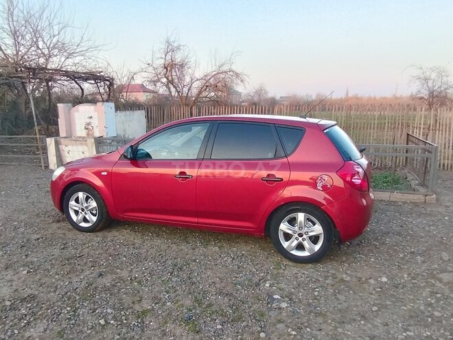 Kia Ceed 2008, 203,000 km - 1.6 л - Bakı