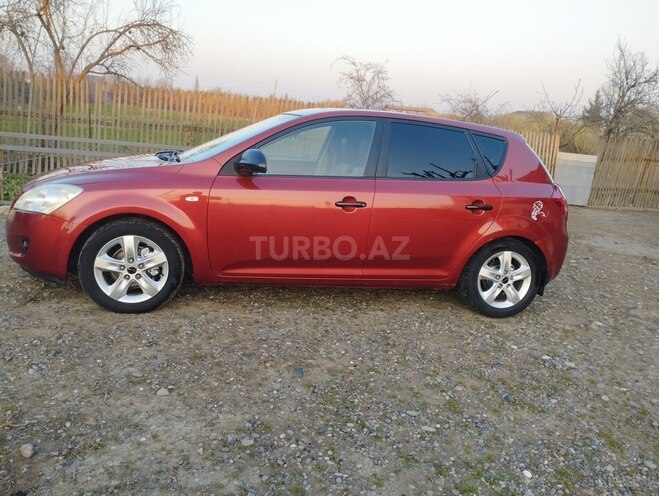 Kia Ceed 2008, 203,000 km - 1.6 л - Bakı