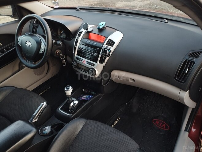 Kia Ceed 2008, 203,000 km - 1.6 л - Bakı