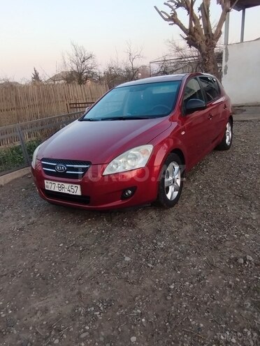 Kia Ceed 2008, 203,000 km - 1.6 л - Bakı