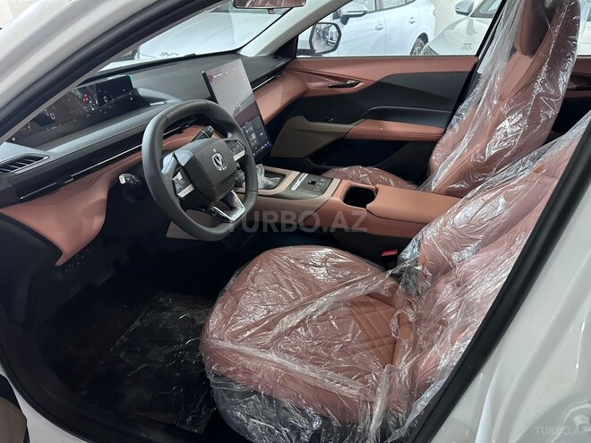 Changan Eado-6