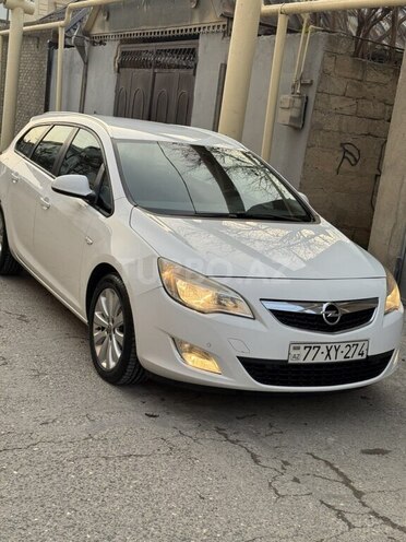 Opel Astra 2011, 279,200 km - 1.3 l - Bakı