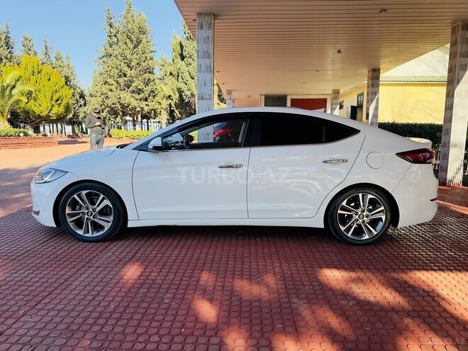 Hyundai Avante 2015, 190,200 km - 1.6 l - Cəlilabad