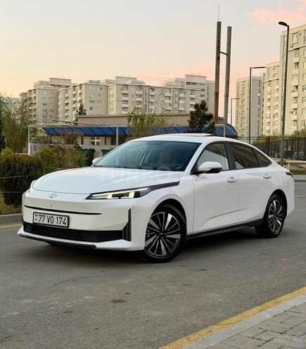 Changan Qiyuan A05 2025, 34,000 km - 1.5 л - Bakı