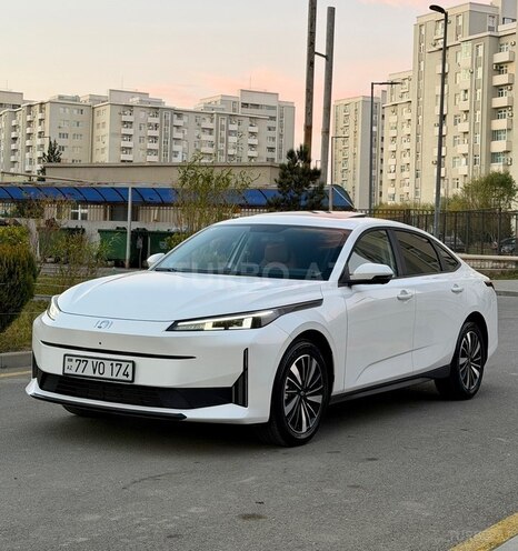 Changan Qiyuan A05 2025, 34,000 km - 1.5 л - Bakı
