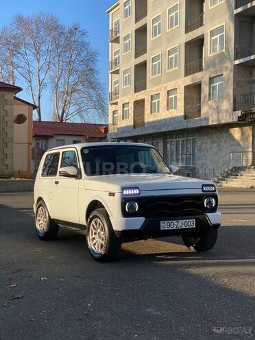LADA (VAZ) Niva 2017, 123,000 km - 1.7 l - İsmayıllı