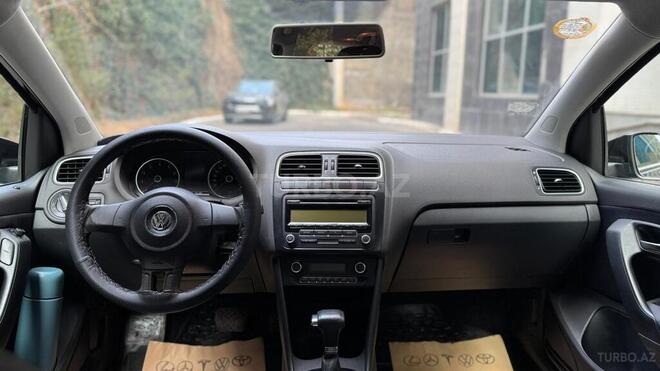 Volkswagen Polo 2010, 134,000 km - 1.4 л - Bakı