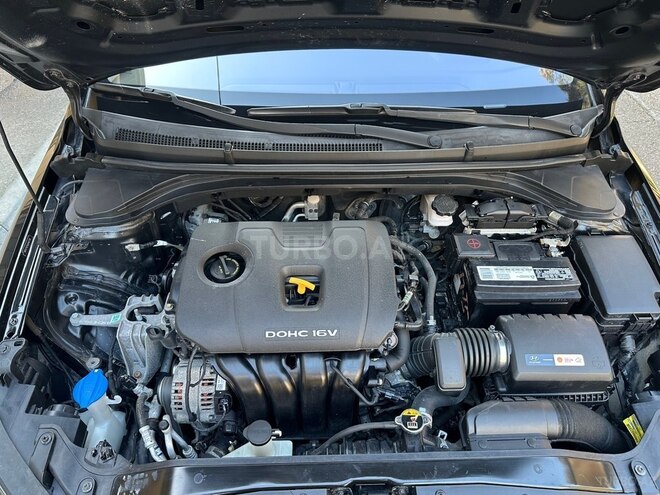 Hyundai Elantra 2018, 178,637 km - 2.0 л - Bakı