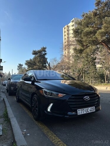 Hyundai Elantra 2018, 178,637 km - 2.0 л - Bakı