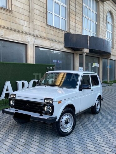 LADA (VAZ) Niva 2011, 277,000 km - 1.7 л - Bakı