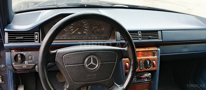 Mercedes  1995, 430,000 km - 2.8 л - Bakı
