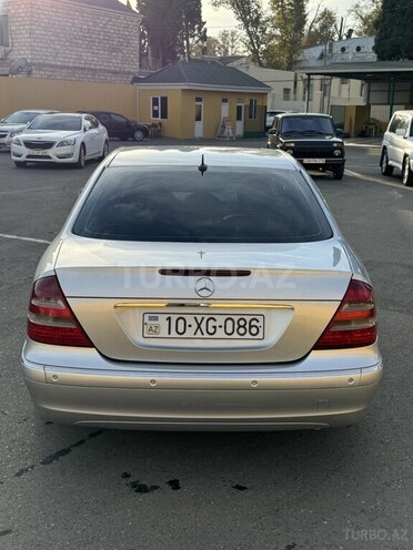 Mercedes E 240 2002, 390,000 km - 2.6 l - Gəncə
