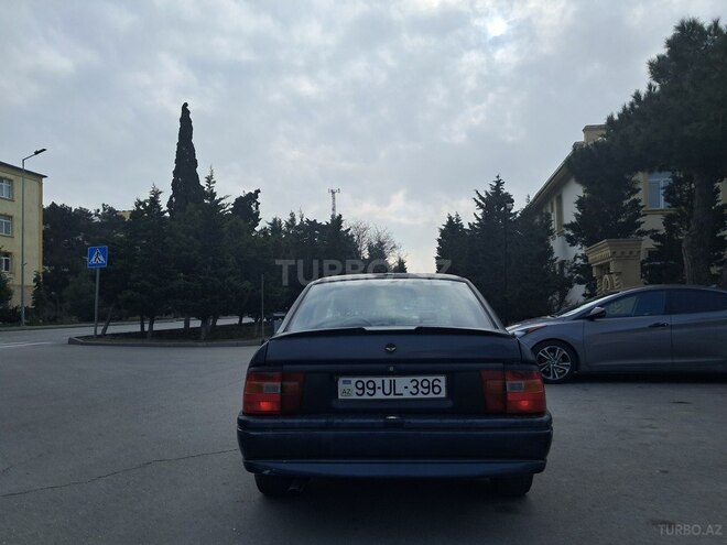 Opel Vectra 1995, 468,590 km - 2.0 l - Bakı