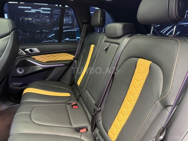BMW X5 M-20