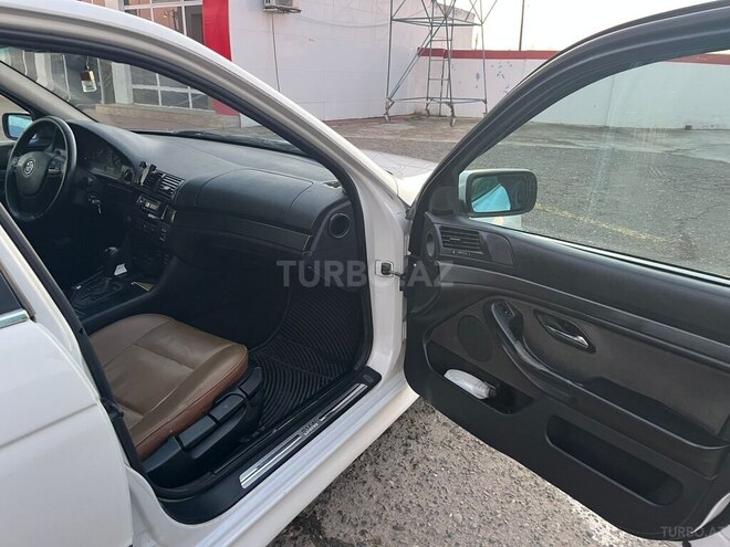 BMW 528 1996, 590,000 km - 2.8 л - Hacıqabul
