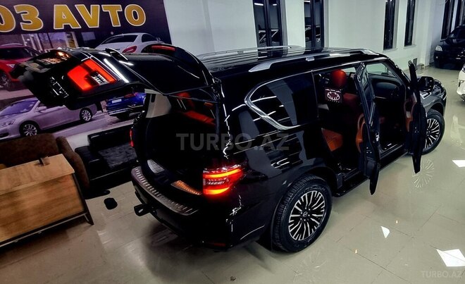 Nissan Patrol 2023, 40,000 km - 5.6 l - Bakı