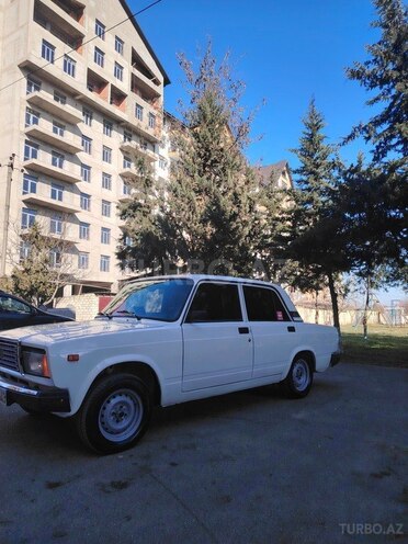 LADA (VAZ) 2107 2009, 285,000 km - 1.6 l - Qusar