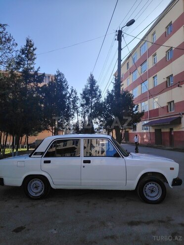 LADA (VAZ) 2107 2009, 285,000 km - 1.6 l - Qusar