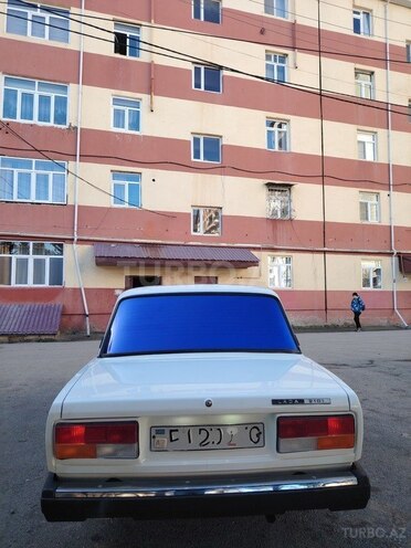 LADA (VAZ) 2107 2009, 285,000 km - 1.6 l - Qusar