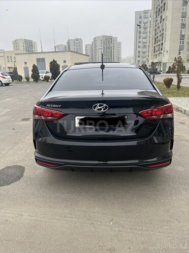 Hyundai Accent 2022, 82,300 km - 1.6 л - Bakı