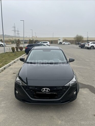 Hyundai Accent 2022, 82,300 km - 1.6 л - Bakı