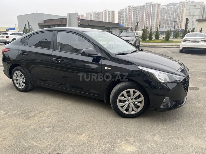 Hyundai Accent 2022, 82,300 km - 1.6 л - Bakı