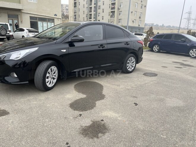 Hyundai Accent 2022, 82,300 km - 1.6 л - Bakı