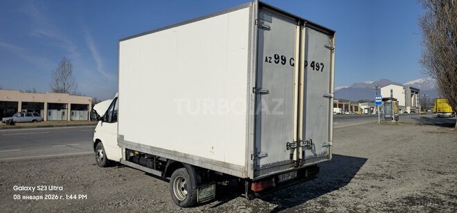 Ford Transit-6