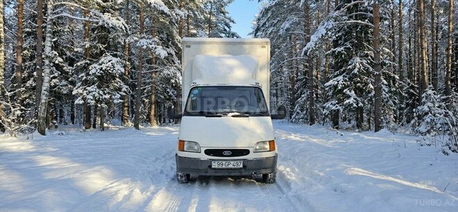 Ford Transit-1