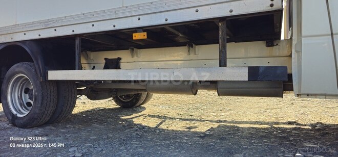 Ford Transit-12