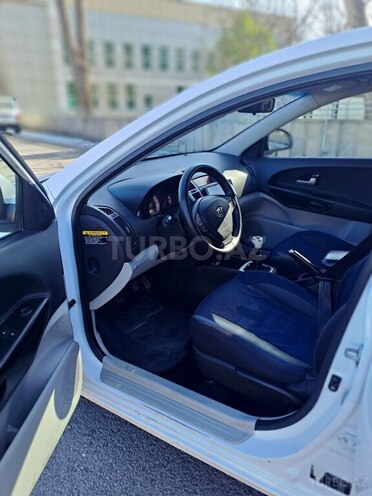 Kia Ceed 2007, 415,000 km - 1.6 l - Bakı
