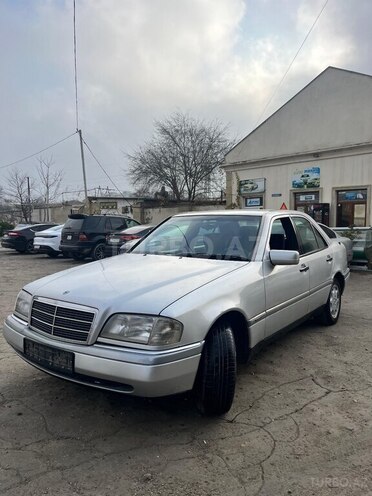 Mercedes C 180 1995, 220,000 km - 1.8 л - Bakı