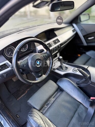 BMW 523 2005, 252,880 km - 2.5 l - Bakı