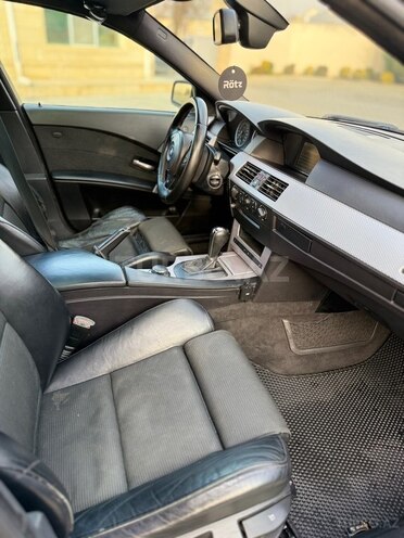 BMW 523 2005, 252,880 km - 2.5 l - Bakı