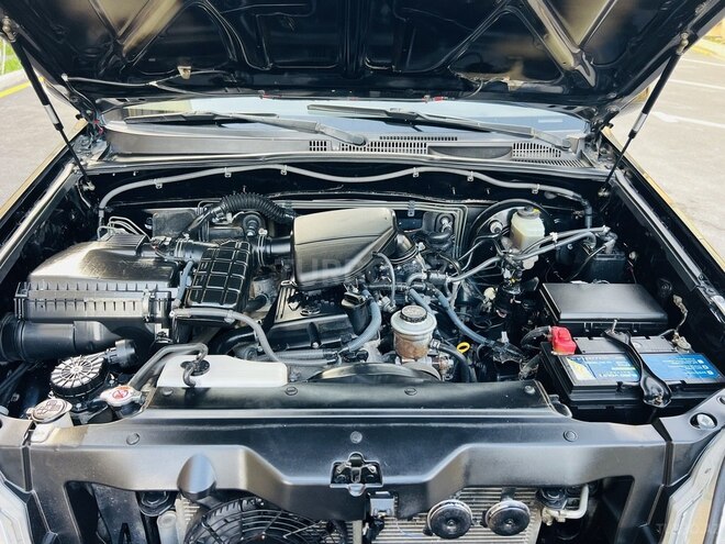 Toyota Land Cruiser Prado 2008, 264,000 km - 2.7 l - Bakı