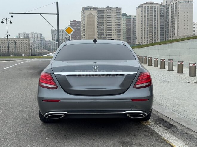 Mercedes E 200 d 2017, 207,000 km - 2.0 l - Bakı