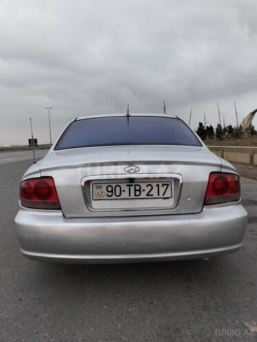Hyundai Sonata 2004, 330,000 km - 2.0 l - Bakı